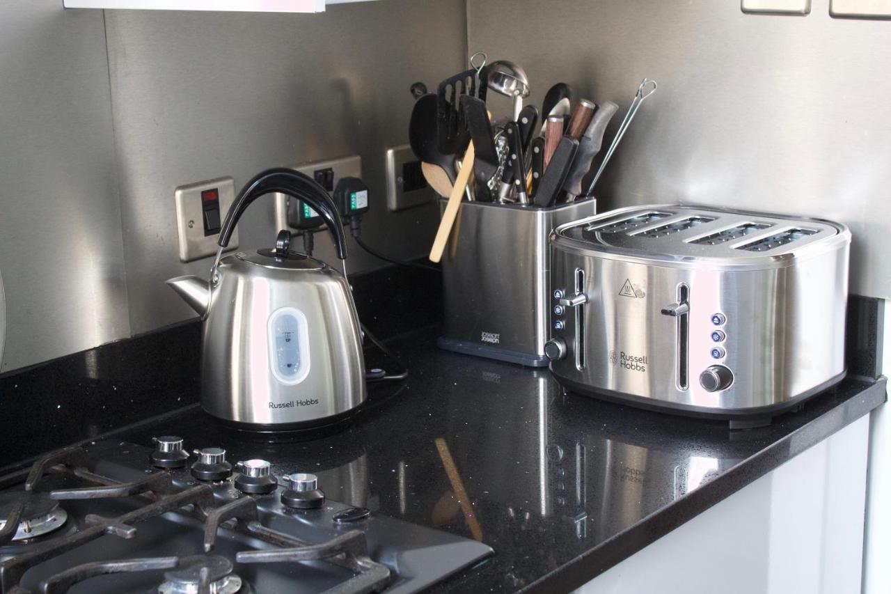 Lovely 1 Bed Flat In Stockbridge, Near Edinburghs City Centre מראה חיצוני תמונה